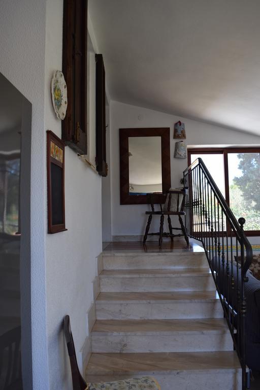 Battistina Holiday Home Коста Рей Екстериор снимка
