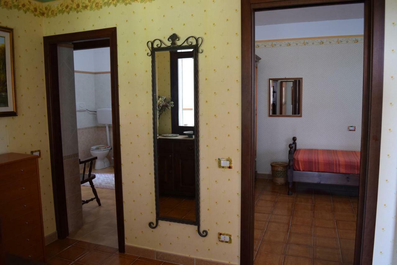 Battistina Holiday Home Коста Рей Екстериор снимка