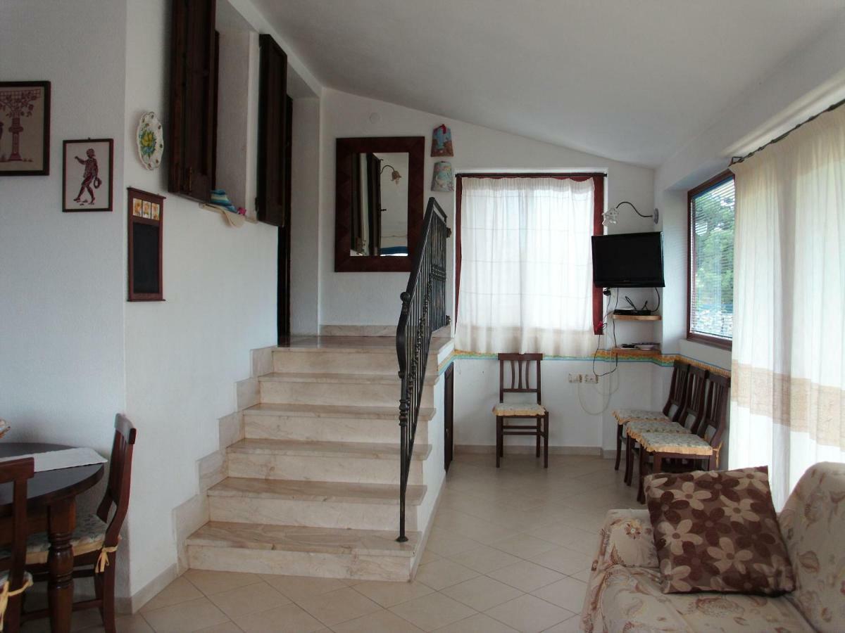 Battistina Holiday Home Коста Рей Екстериор снимка