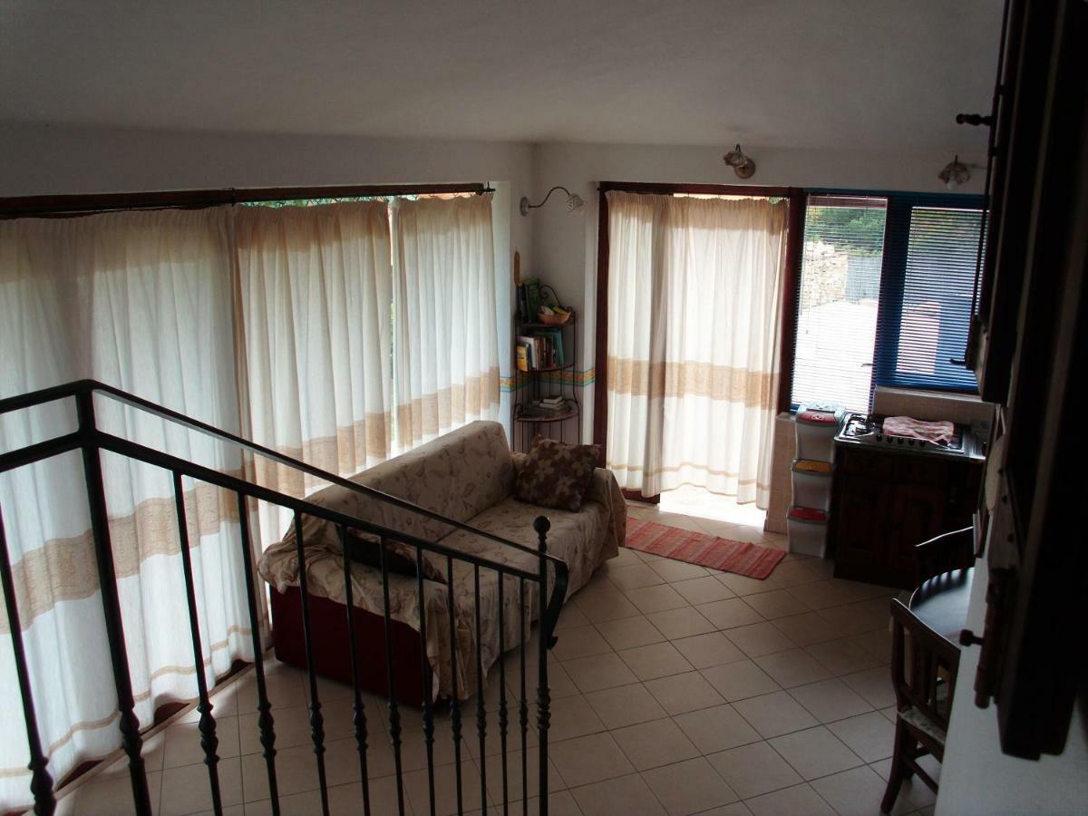 Battistina Holiday Home Коста Рей Екстериор снимка